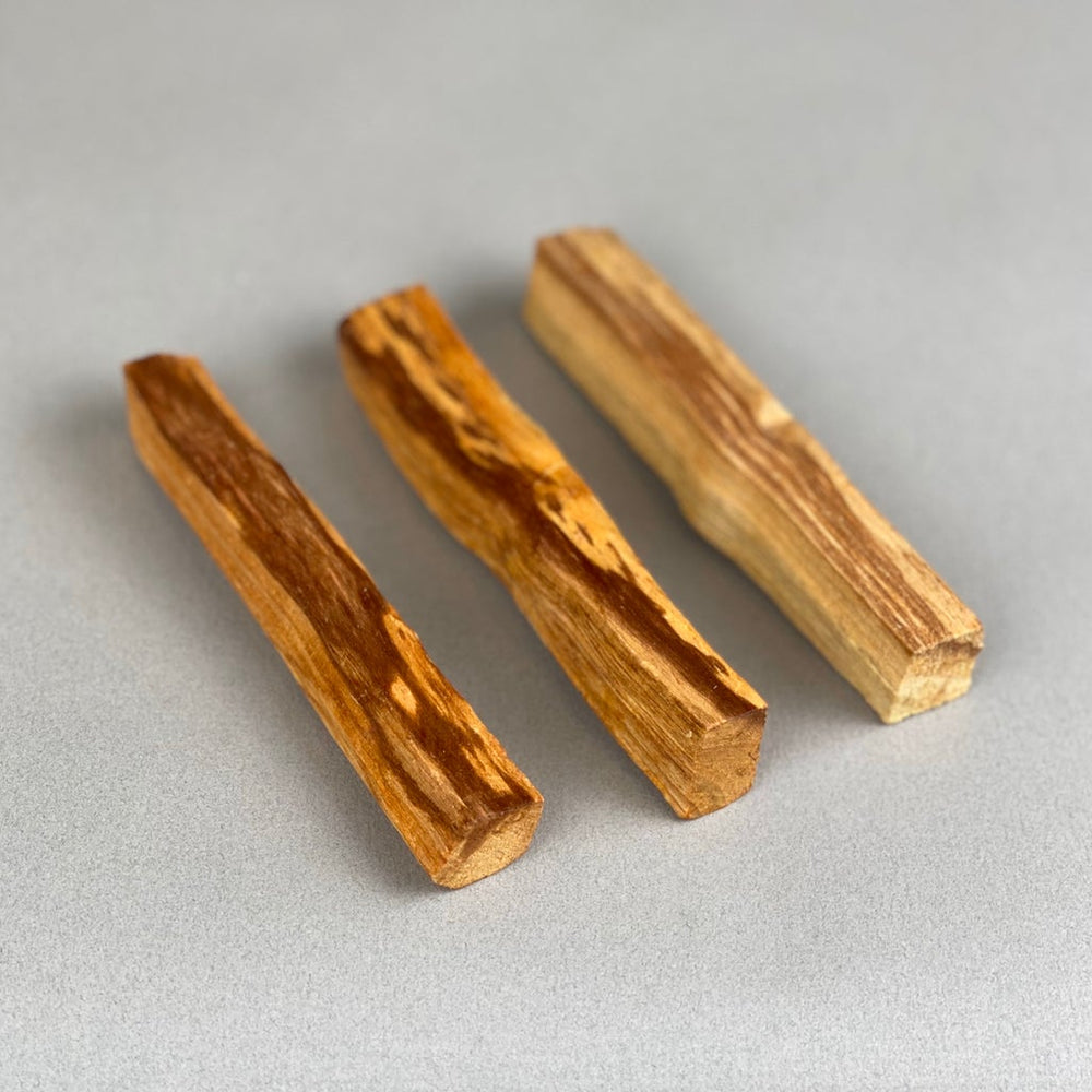 
                  
                    PALO SANTO WOOD *CERTIFIED BY SERFOR
                  
                